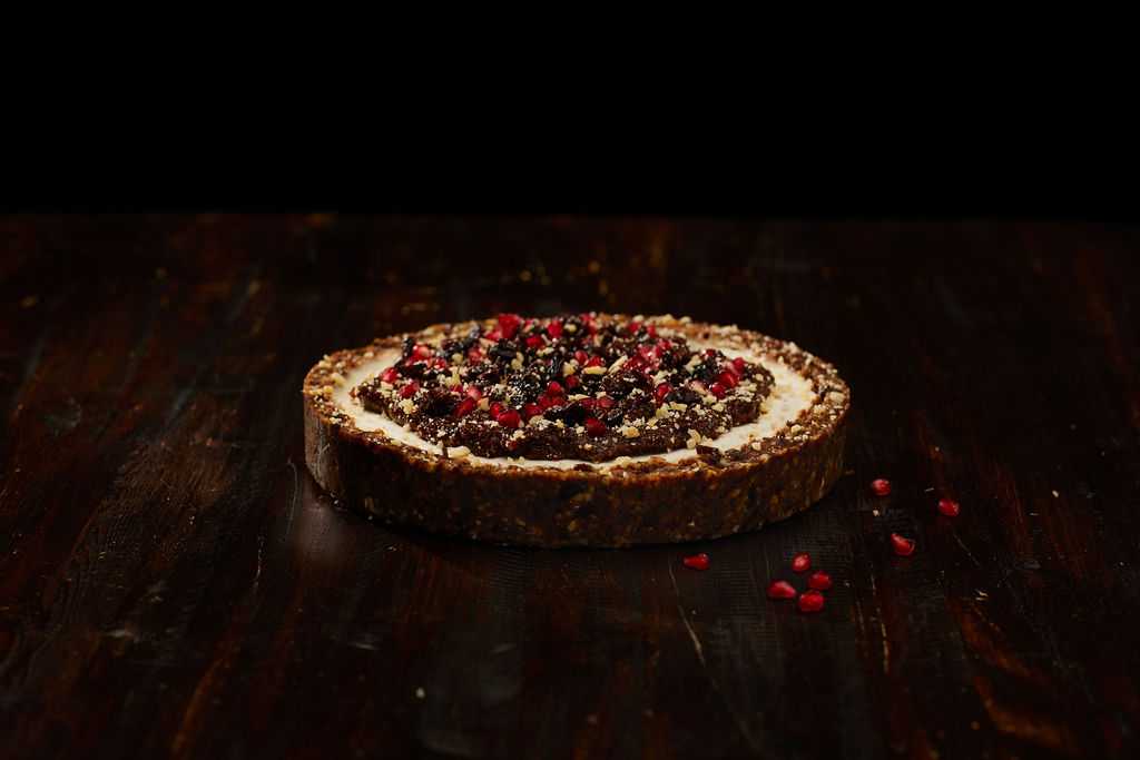 Vaníliás aszaltszilvás kesu torta